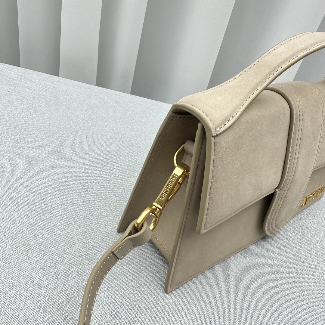 Jacquemus Satchel Bags